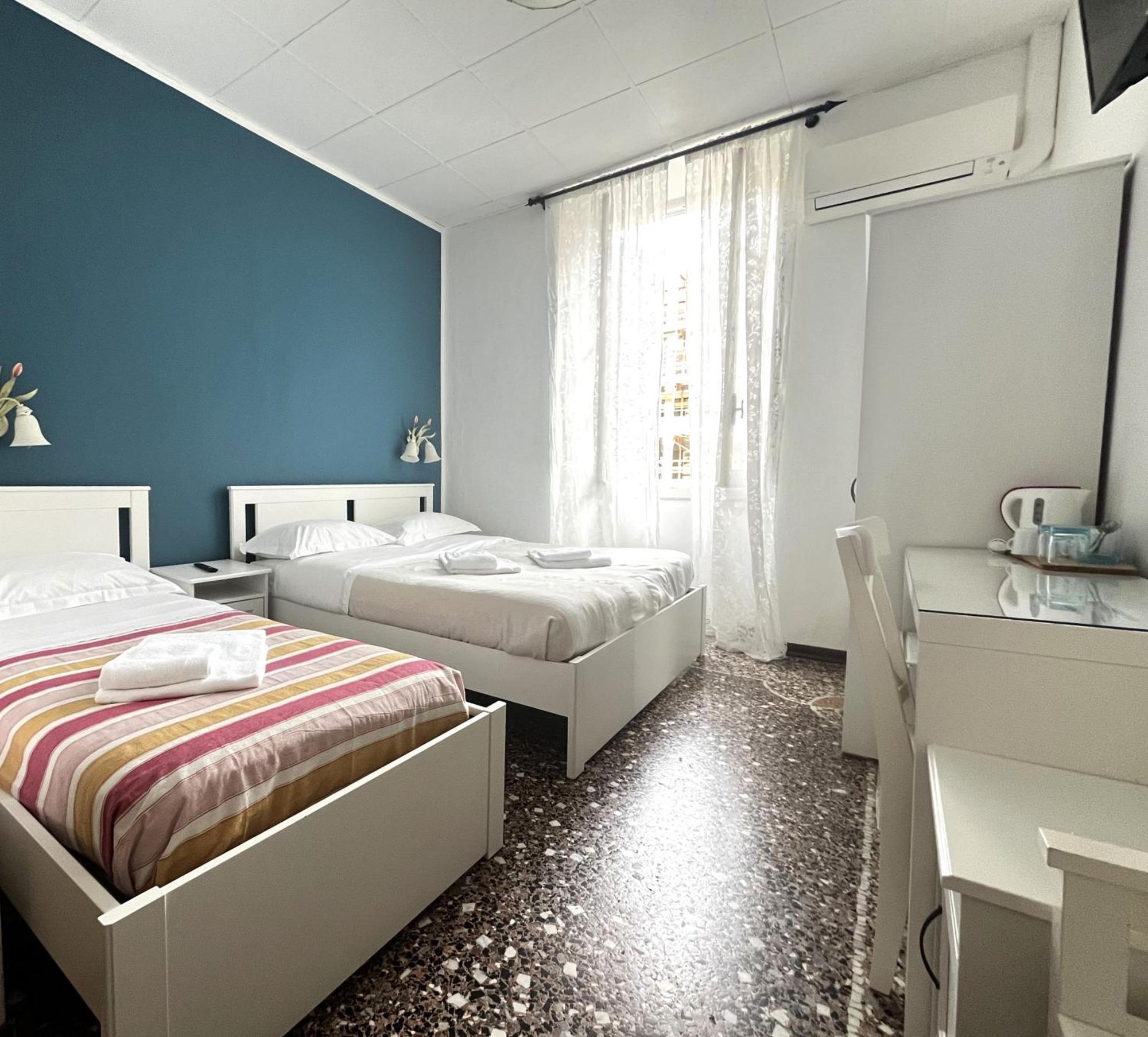 Hotel Baia Di Levanto Exterior foto